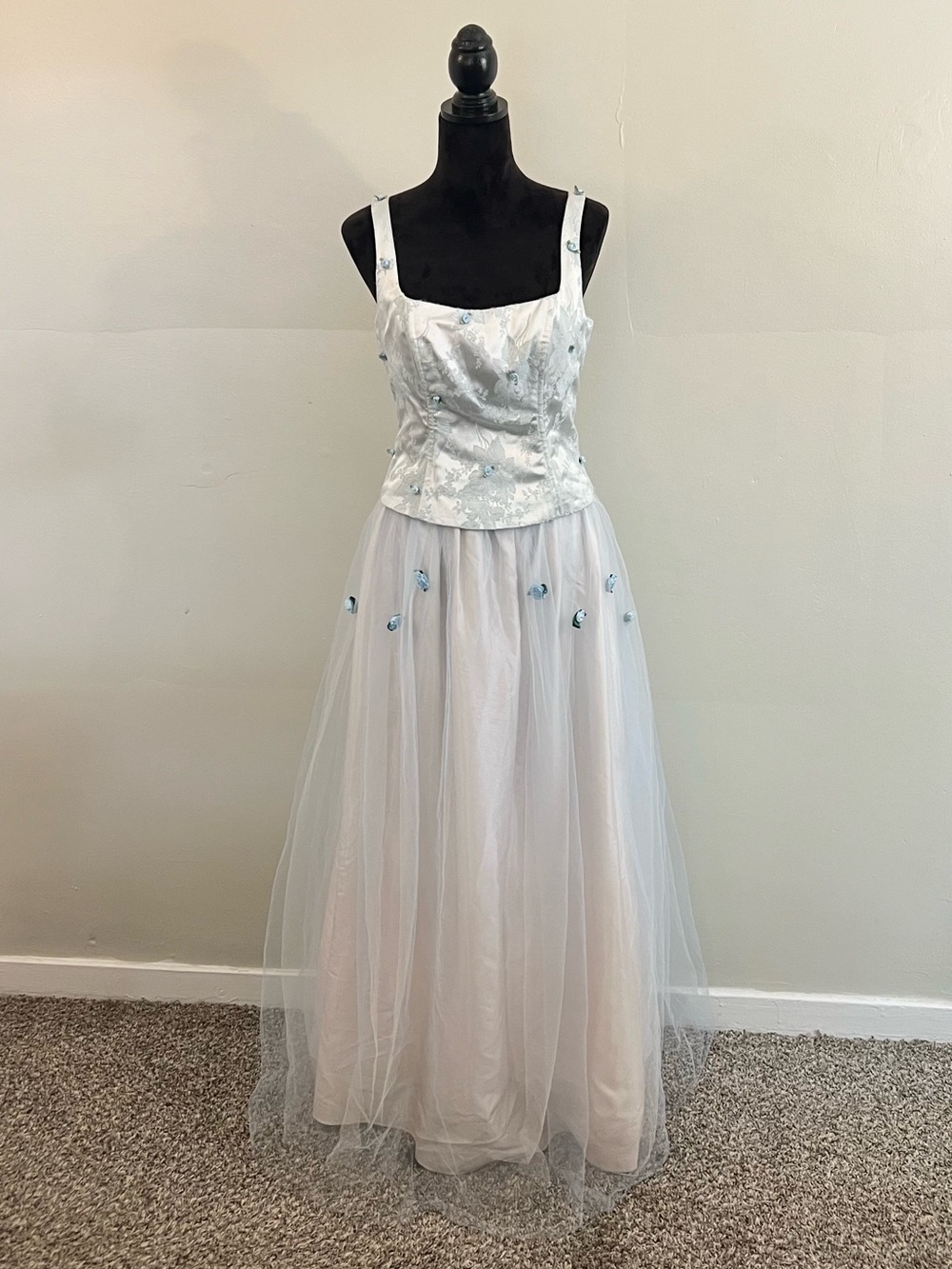Y2K Zum Zum by Niki Livas blue flower embellished brocade tulle prom dress fairy